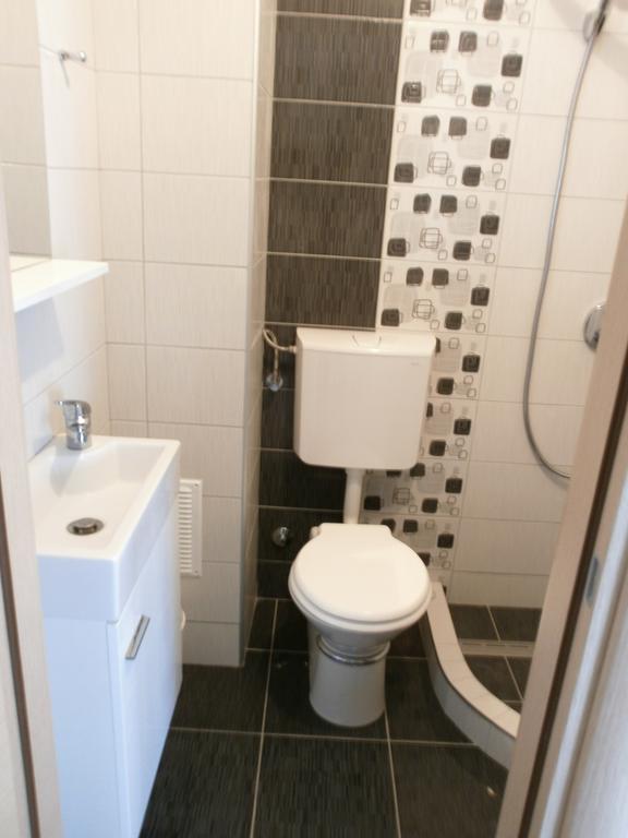 Apartments Bora Ližnjan Стая снимка