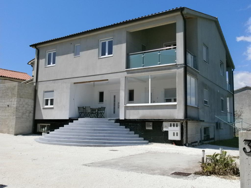 Apartments Bora Ližnjan Екстериор снимка